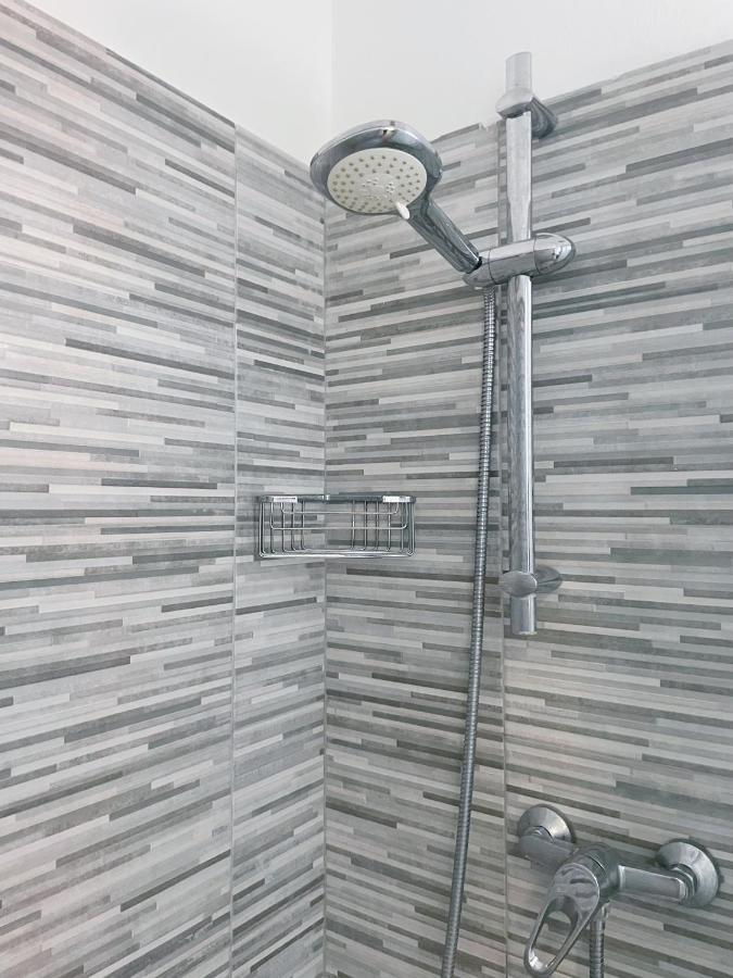 Confortini Rooms Sunday Верона Екстериор снимка