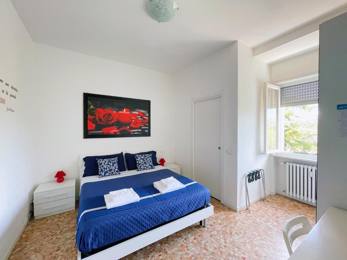 Confortini Rooms Sunday Верона Екстериор снимка