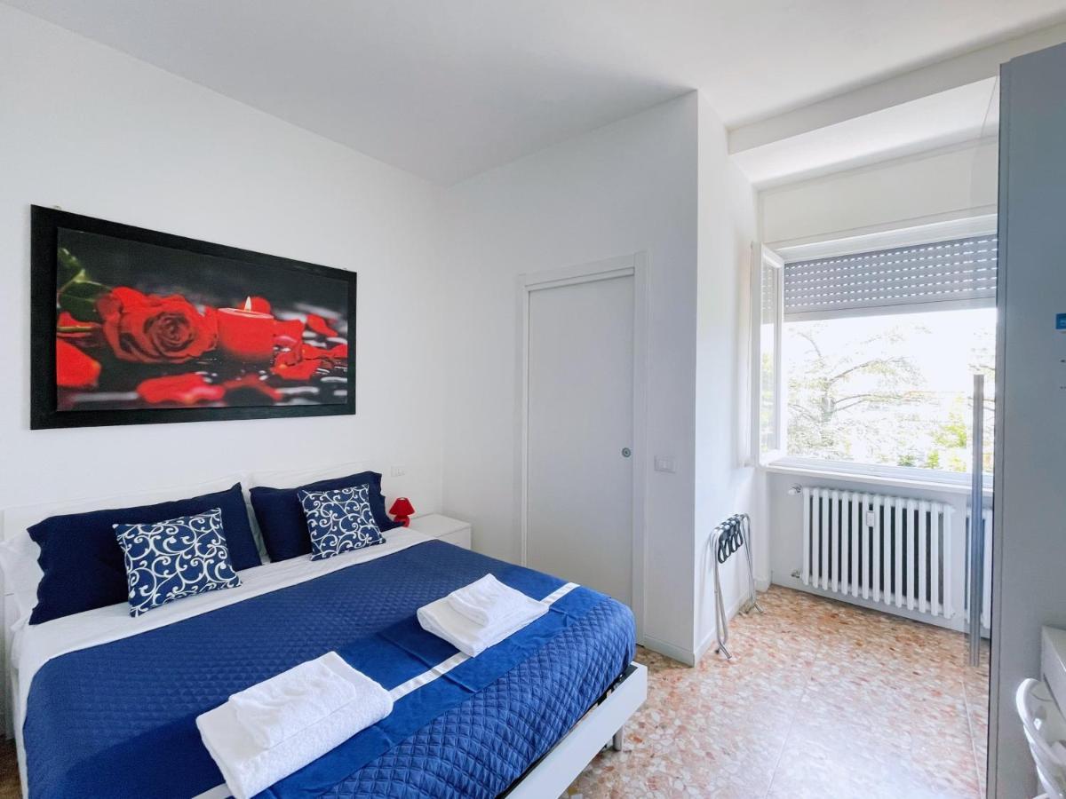 Confortini Rooms Sunday Верона Екстериор снимка