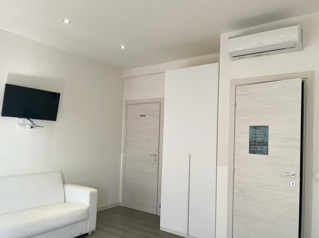 Confortini Rooms Sunday Верона Екстериор снимка